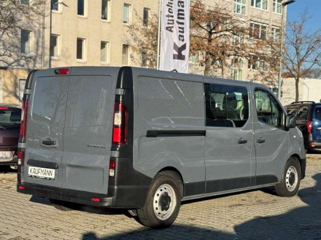 Fahrzeugbild eines Renault Trafic