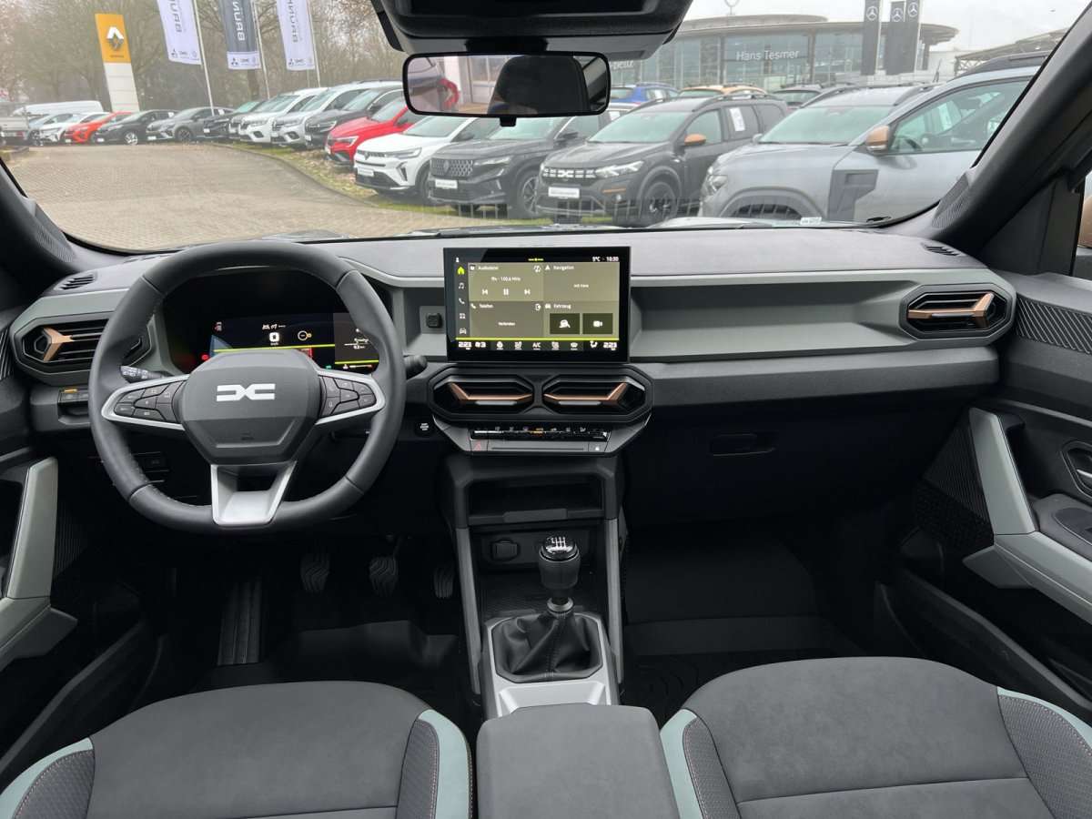 Fahrzeugbild eines Dacia Bigster