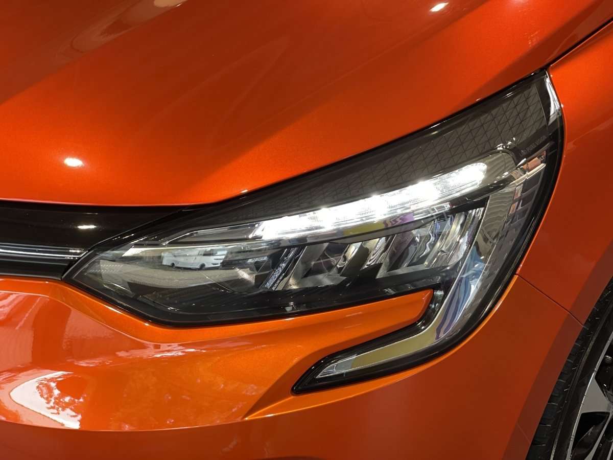 Fahrzeugbild eines Renault Clio