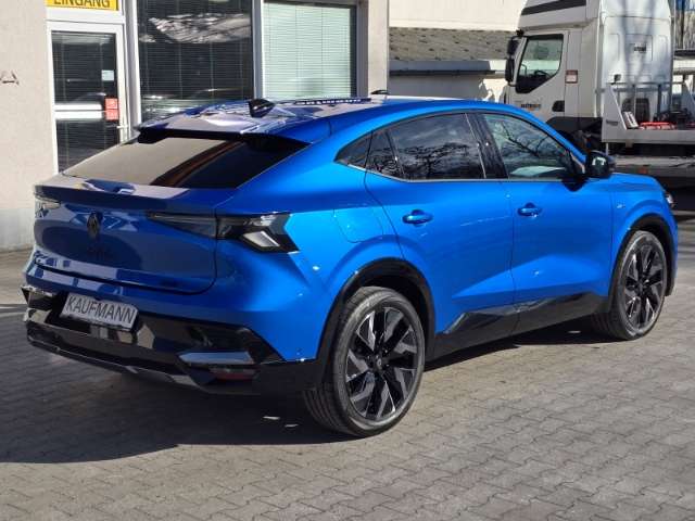 Fahrzeugbild eines Renault Rafale