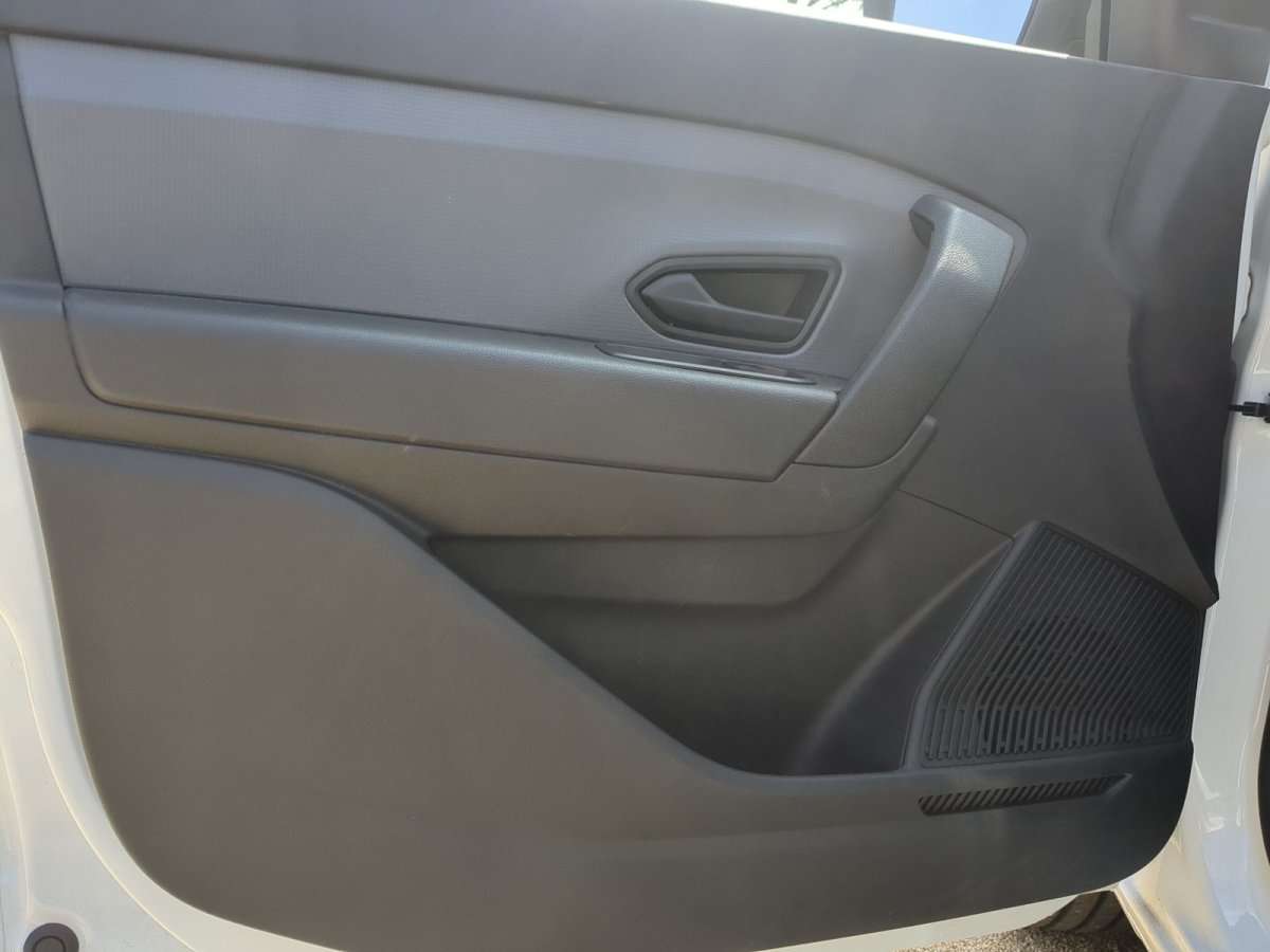 Fahrzeugbild eines Renault Express