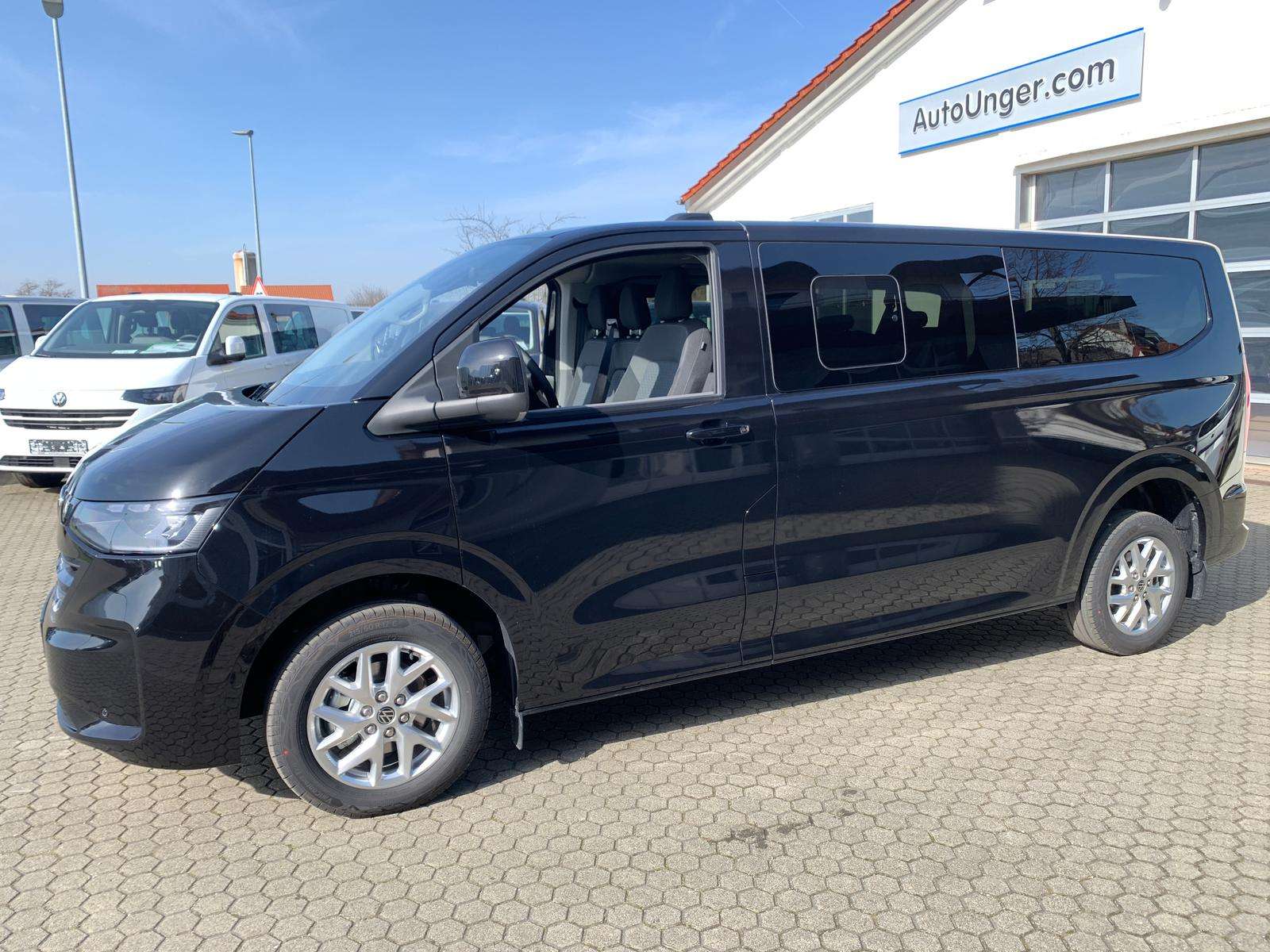 Fahrzeugbild eines Volkswagen Caravelle