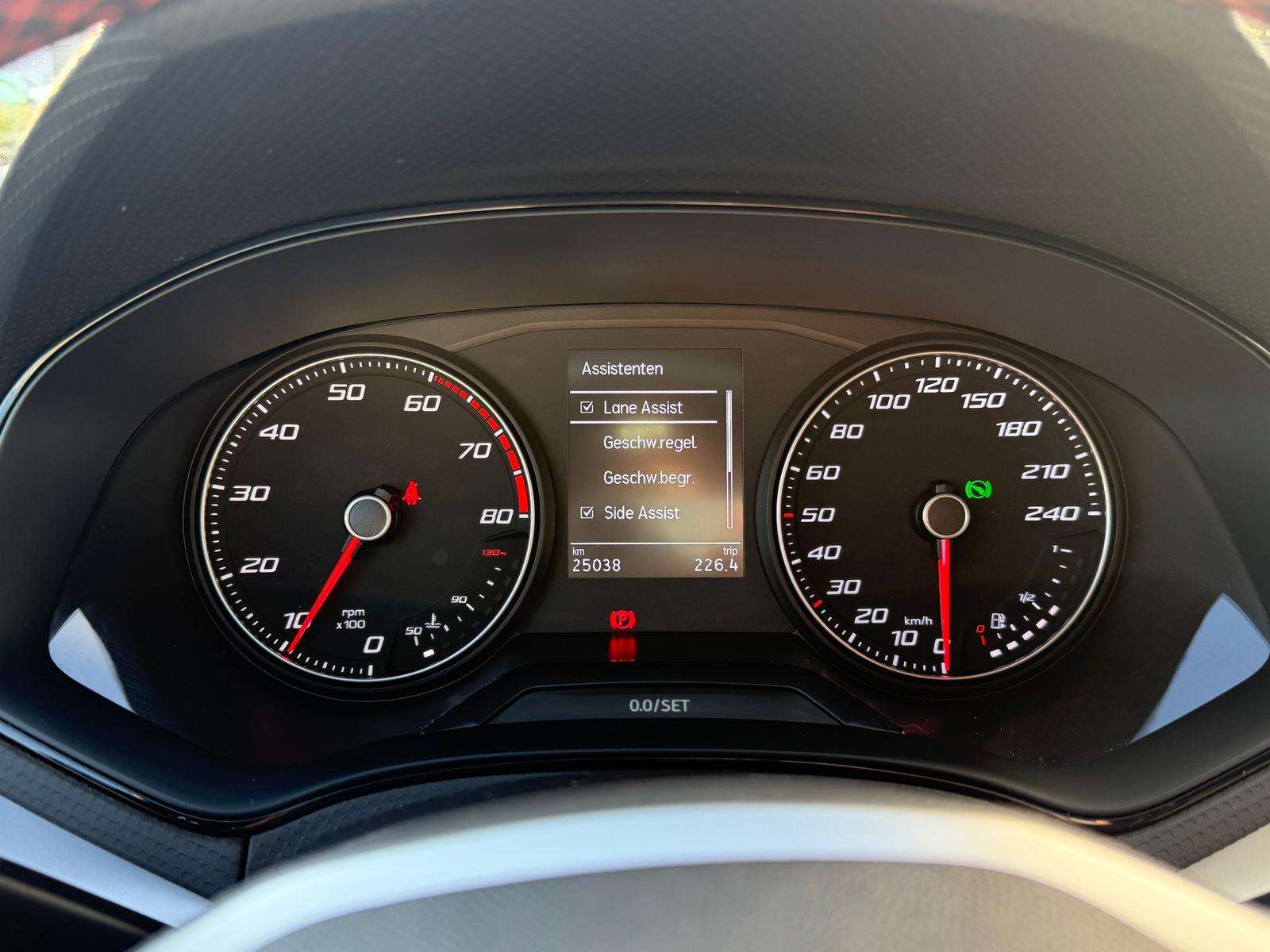 Fahrzeugbild eines SEAT Ibiza