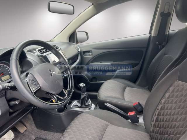 Fahrzeugbild eines Mitsubishi Space Star