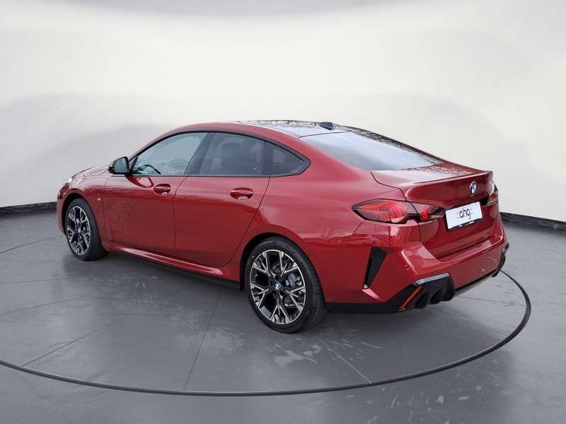 Fahrzeugbild eines BMW 2er-Reihe