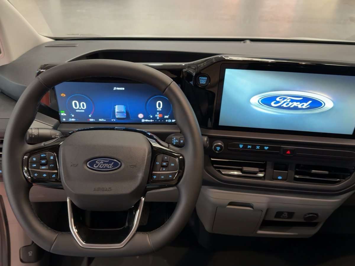 Fahrzeugbild eines Ford Transit Custom