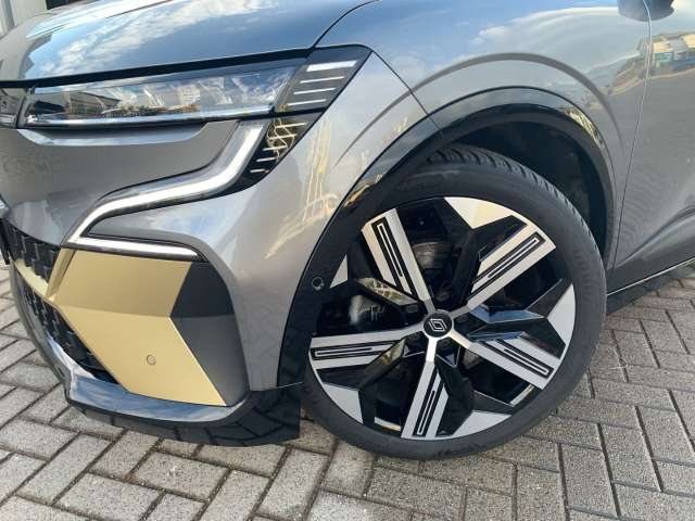 Fahrzeugbild eines Renault Megane E-TECH