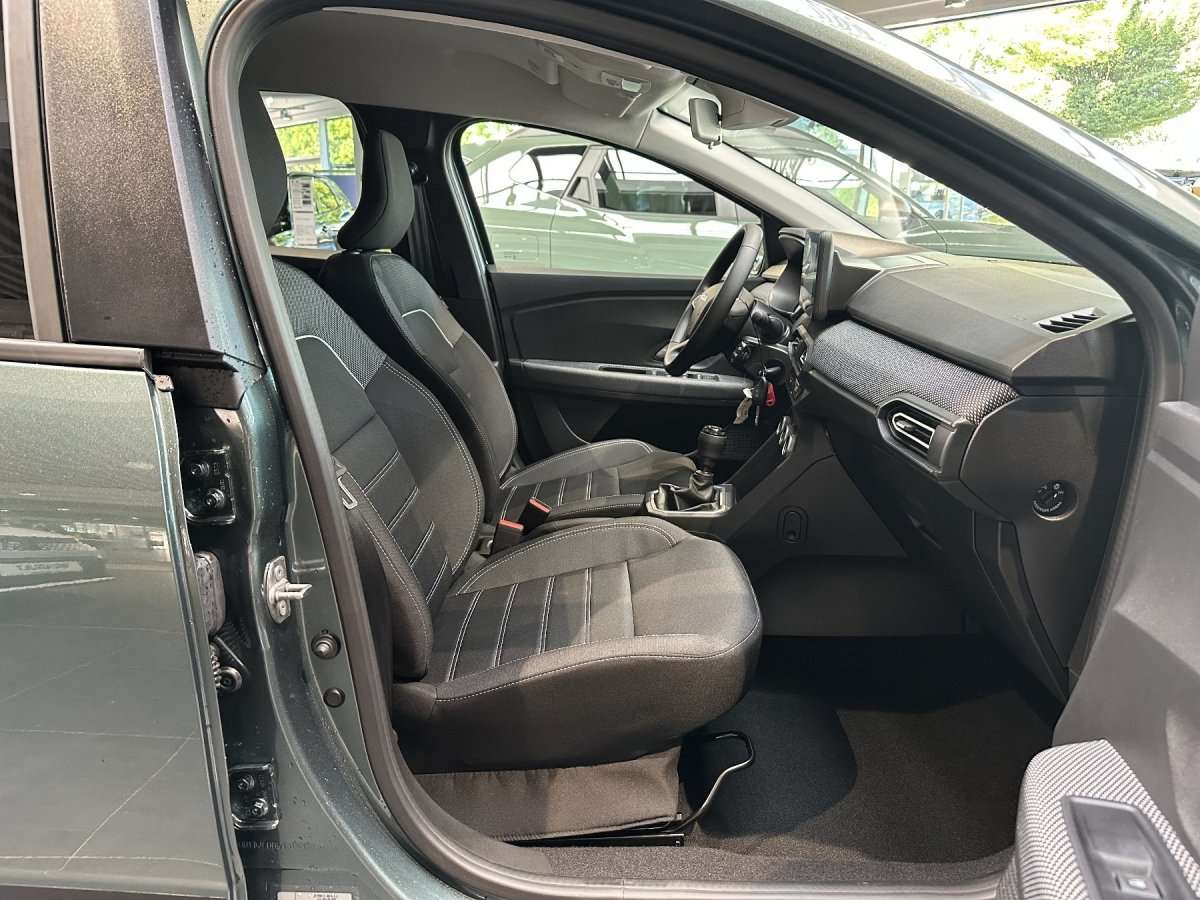 Fahrzeugbild eines Dacia Jogger