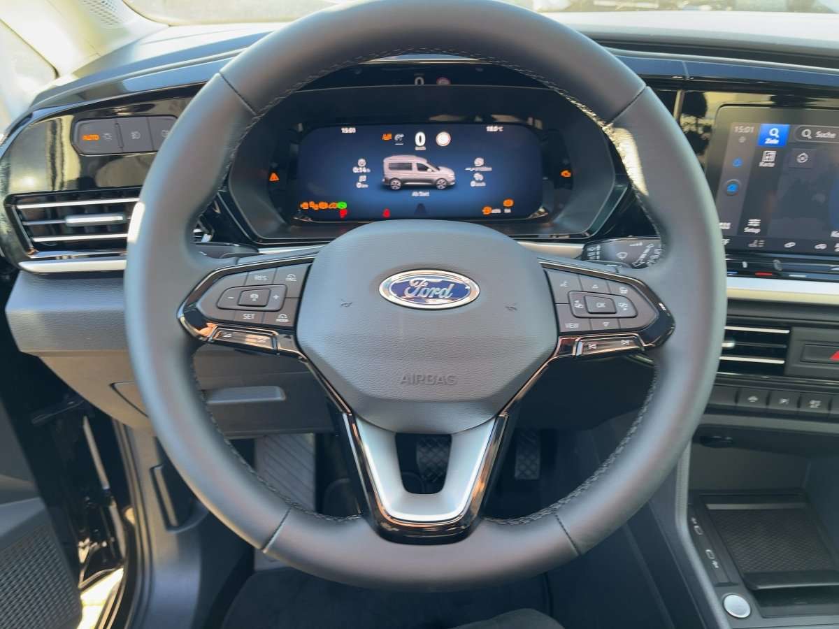 Fahrzeugbild eines Ford Grand Tourneo