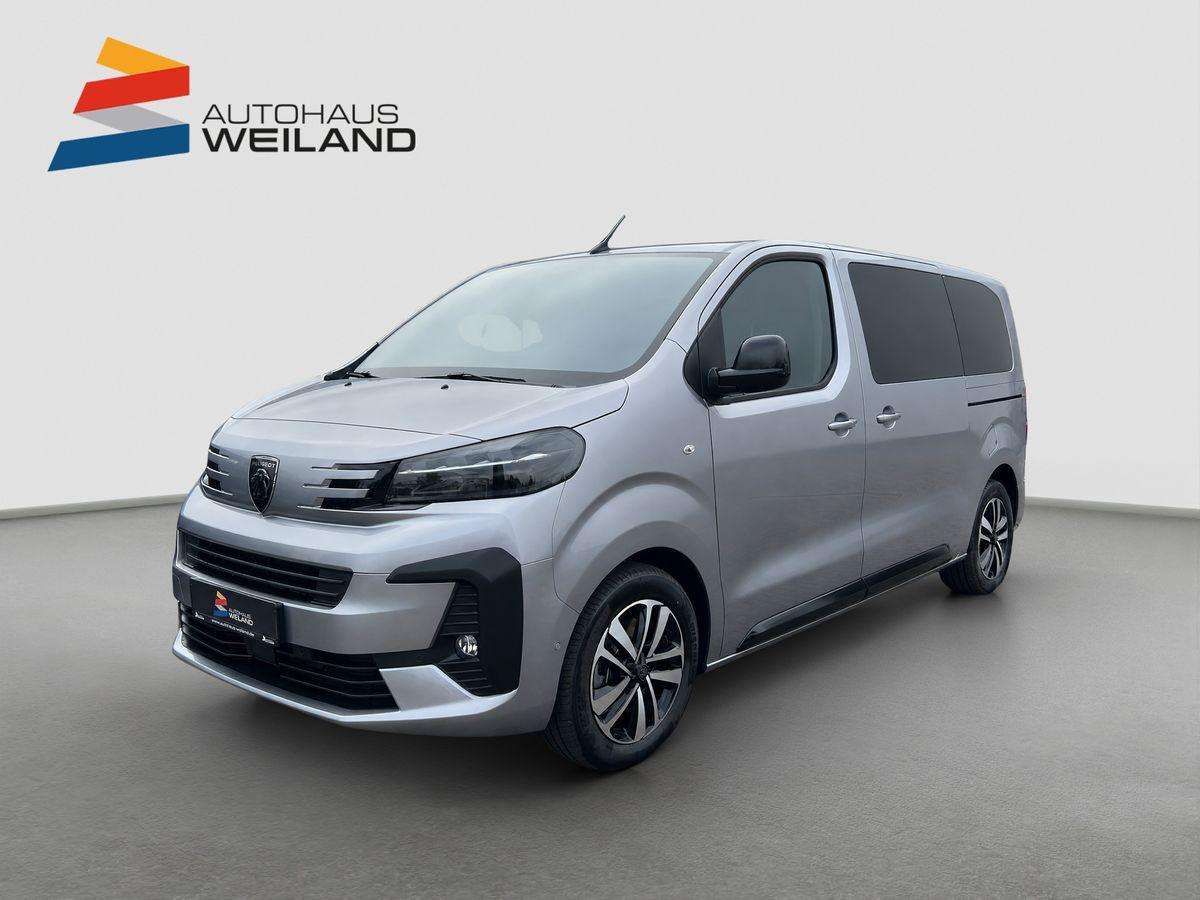 Fahrzeugbild eines Peugeot Traveller