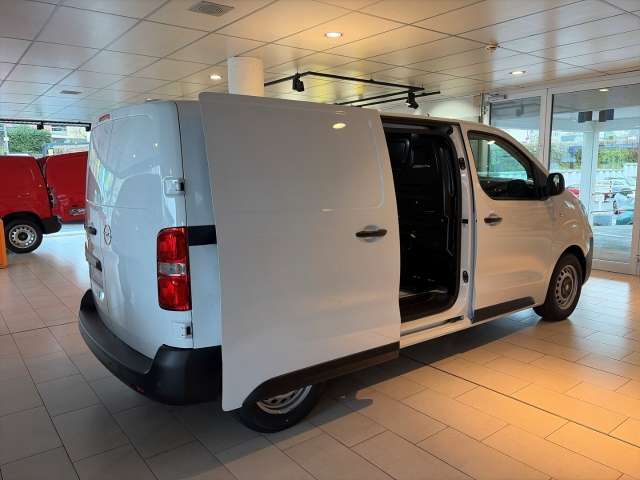 Fahrzeugbild eines Opel Vivaro