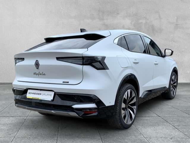 Fahrzeugbild eines Renault Rafale