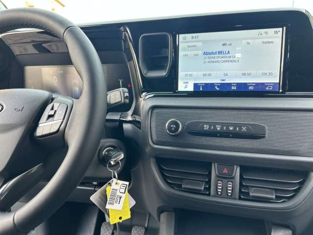 Fahrzeugbild eines Ford Transit Courier