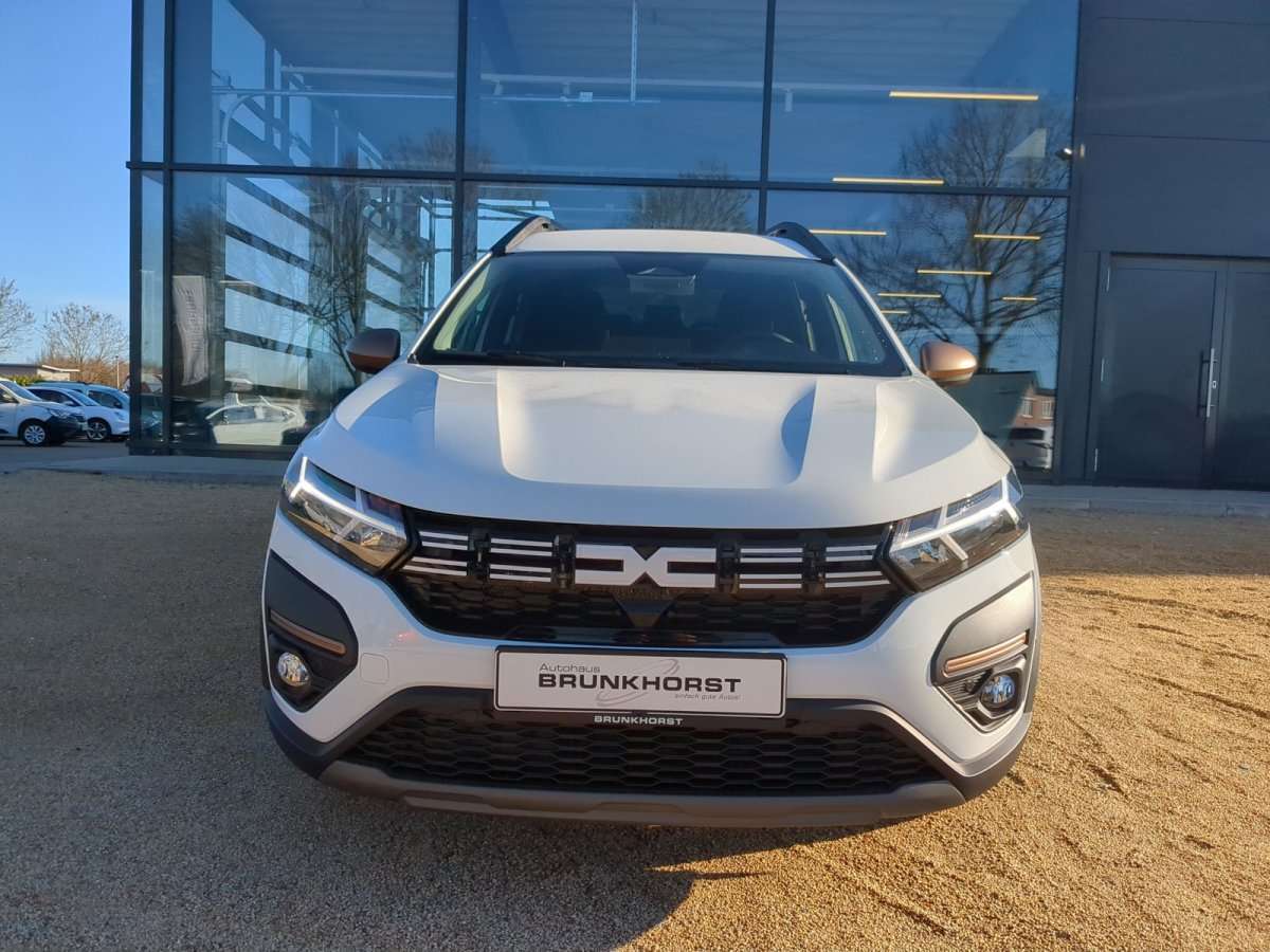 Fahrzeugbild eines Dacia Jogger