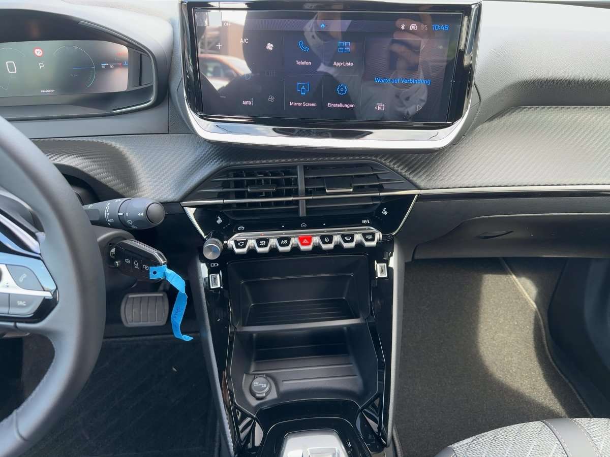 Fahrzeugbild eines Peugeot 2008