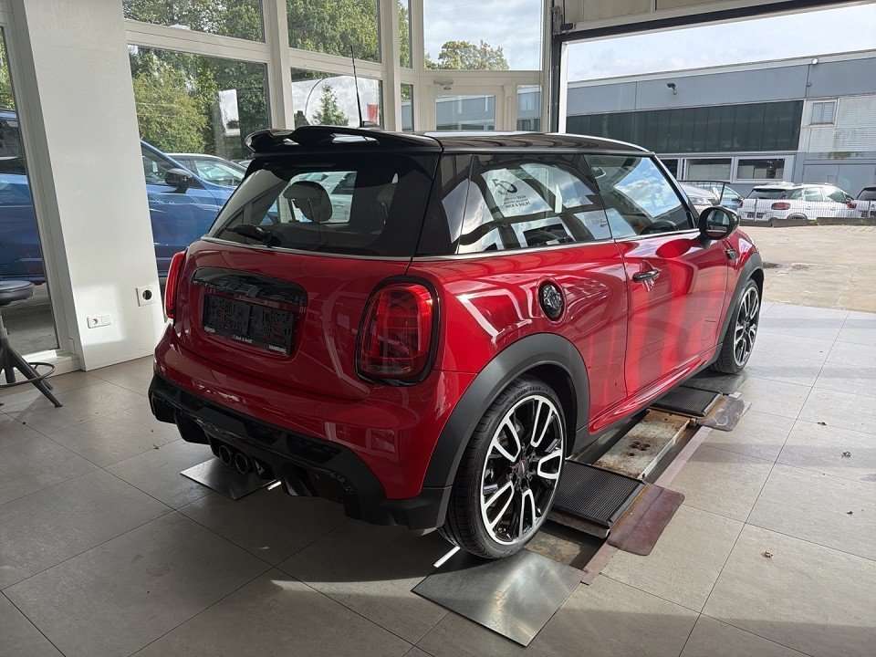 Fahrzeugbild eines MINI COOPER