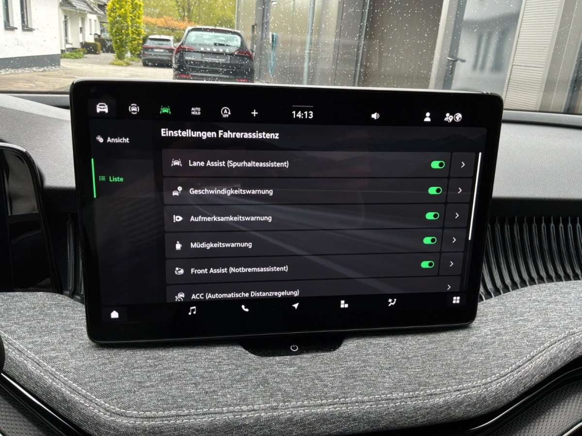 Fahrzeugbild eines Skoda Superb