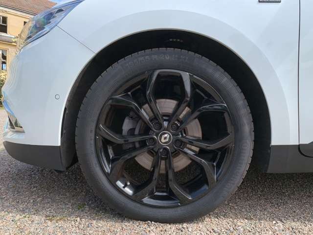 Fahrzeugbild eines Renault Grand Scénic