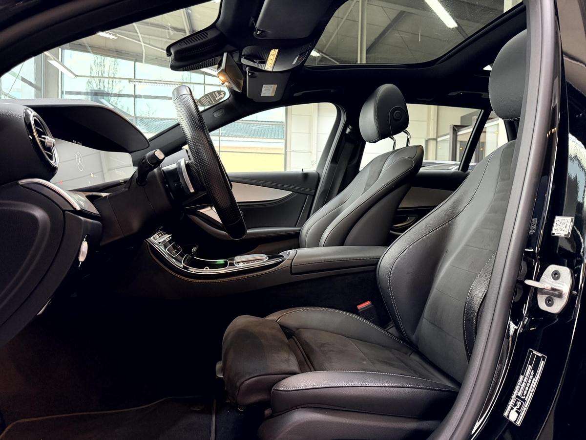 Fahrzeugbild eines Mercedes-Benz E-Klasse