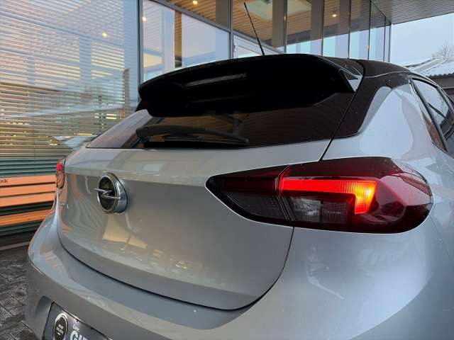 Fahrzeugbild eines Opel Corsa