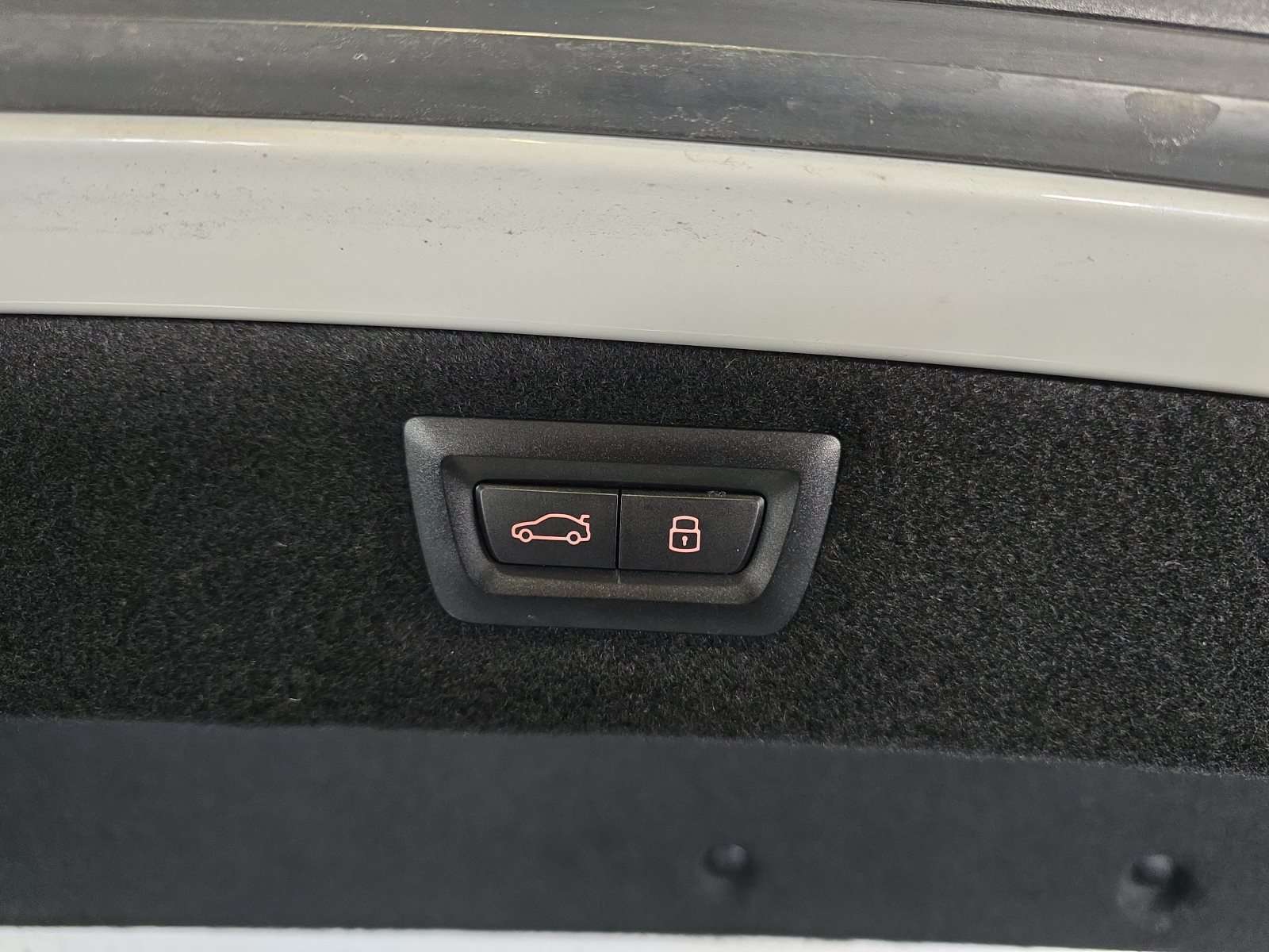 Fahrzeugbild eines BMW 8er-Reihe