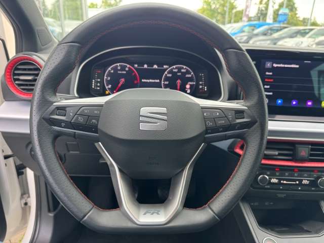 Fahrzeugbild eines SEAT Ibiza