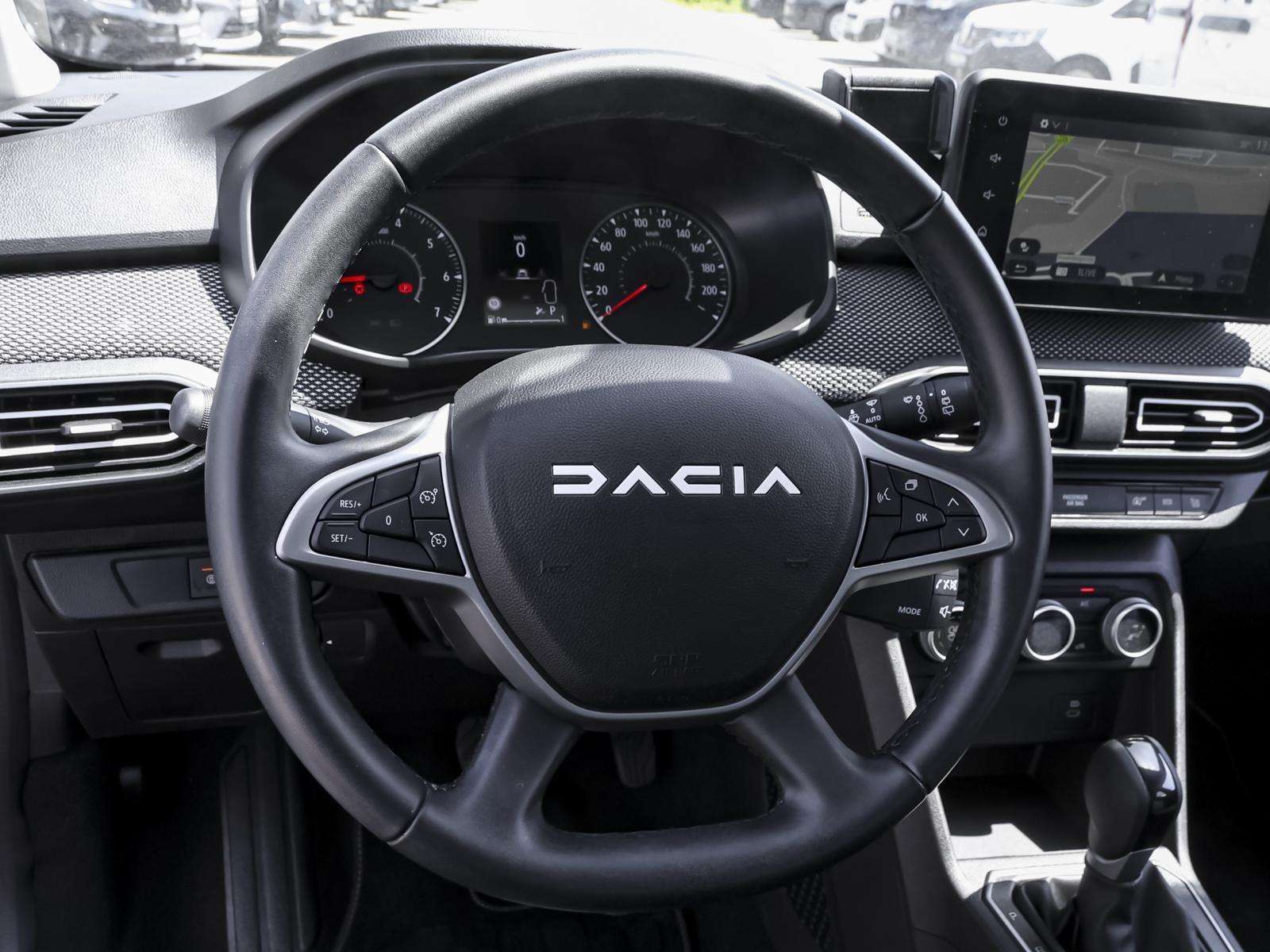 Fahrzeugbild eines Dacia Sandero