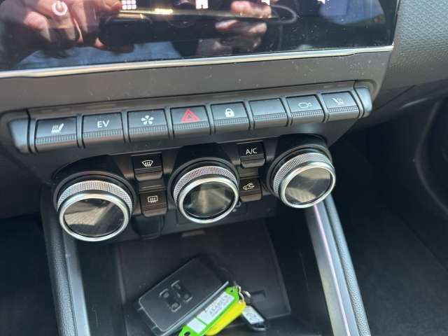 Fahrzeugbild eines Renault Clio
