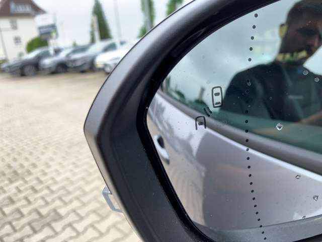 Fahrzeugbild eines Renault Austral