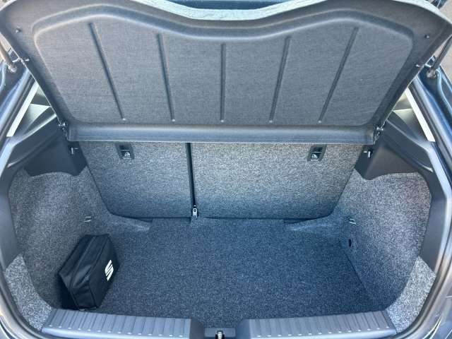 Fahrzeugbild eines SEAT Ibiza