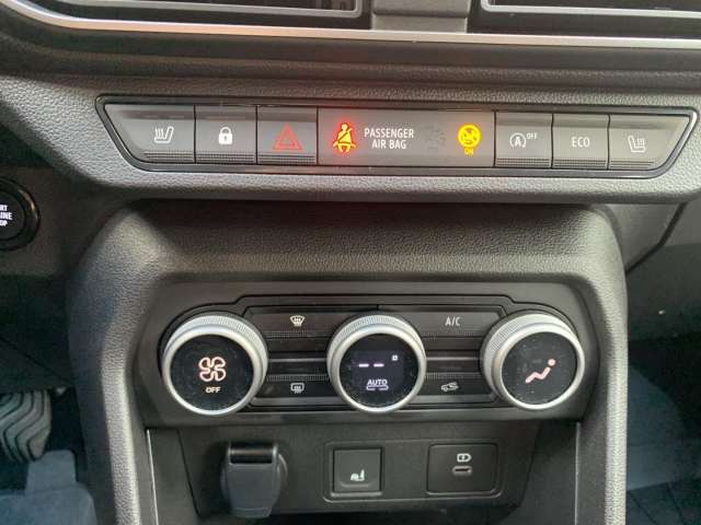 Fahrzeugbild eines Dacia Jogger