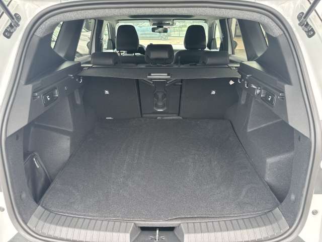 Fahrzeugbild eines Dacia Bigster