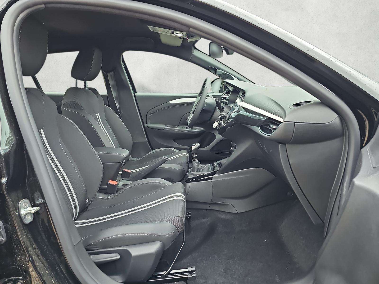 Fahrzeugbild eines Opel Corsa