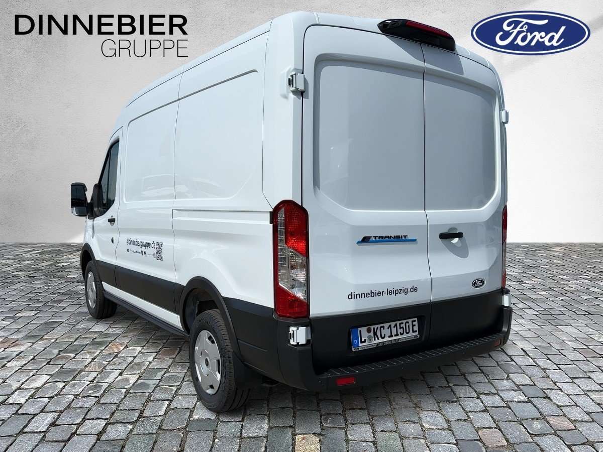Fahrzeugbild eines Ford Transit