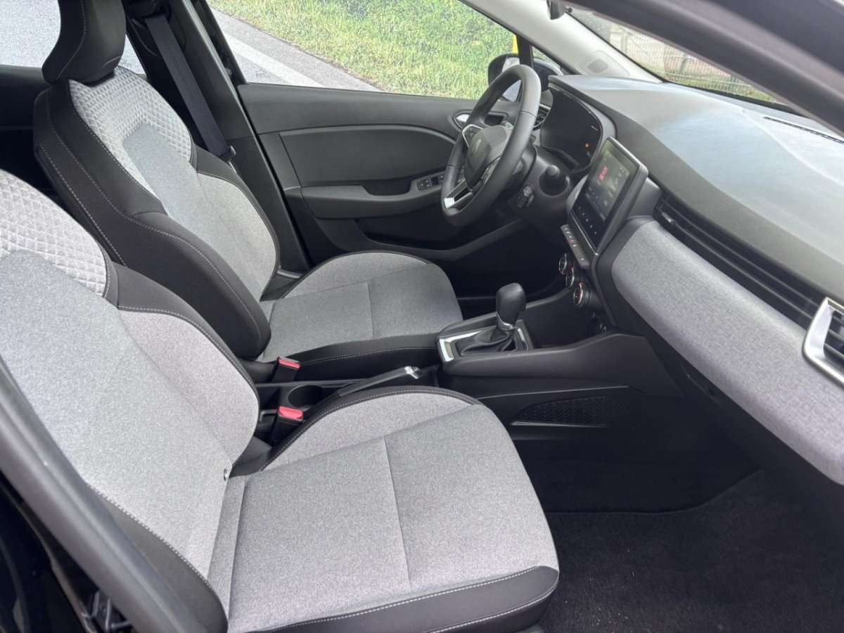 Fahrzeugbild eines Renault Clio