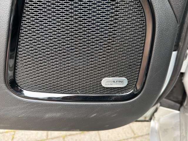 Fahrzeugbild eines Jeep Compass