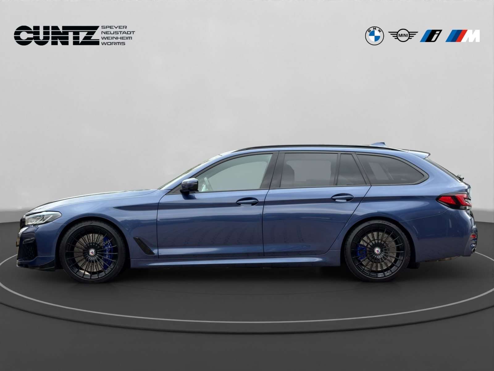 Fahrzeugbild eines Alpina B5