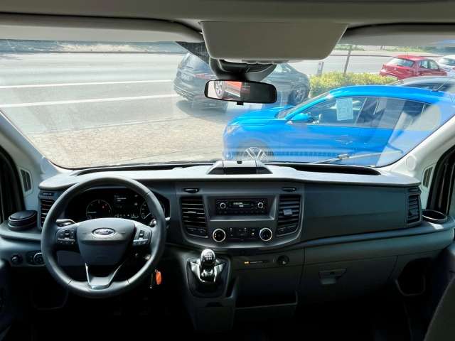 Fahrzeugbild eines Ford Transit