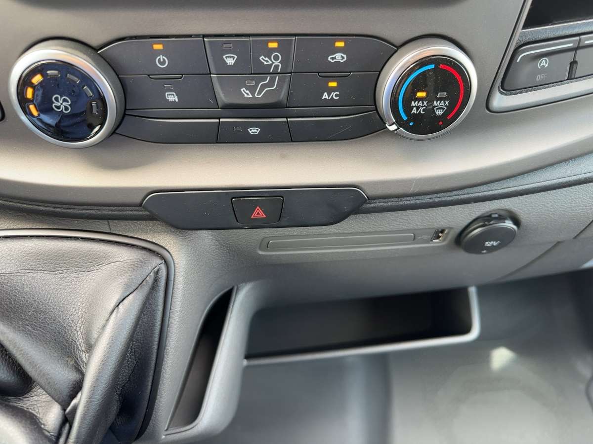 Fahrzeugbild eines Ford Transit