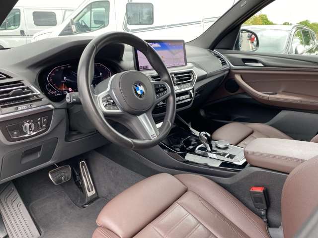 Fahrzeugbild eines BMW X3