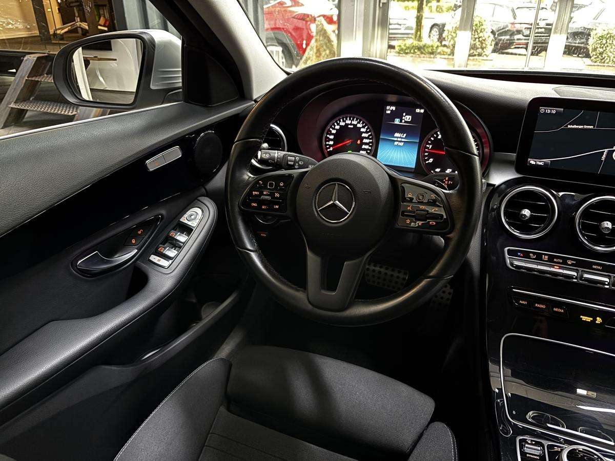 Fahrzeugbild eines Mercedes-Benz C-Klasse