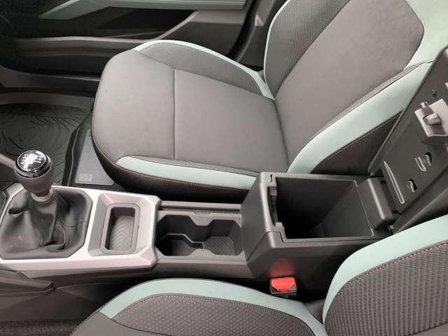 Fahrzeugbild eines Dacia Duster