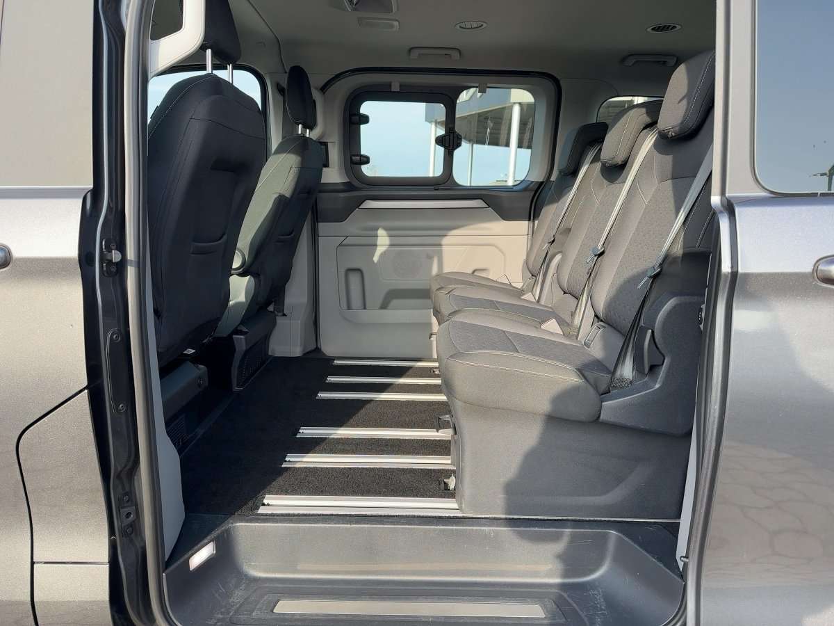 Fahrzeugbild eines Ford Tourneo Custom