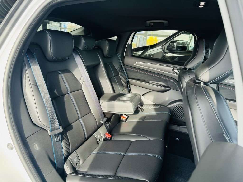 Fahrzeugbild eines Renault Arkana