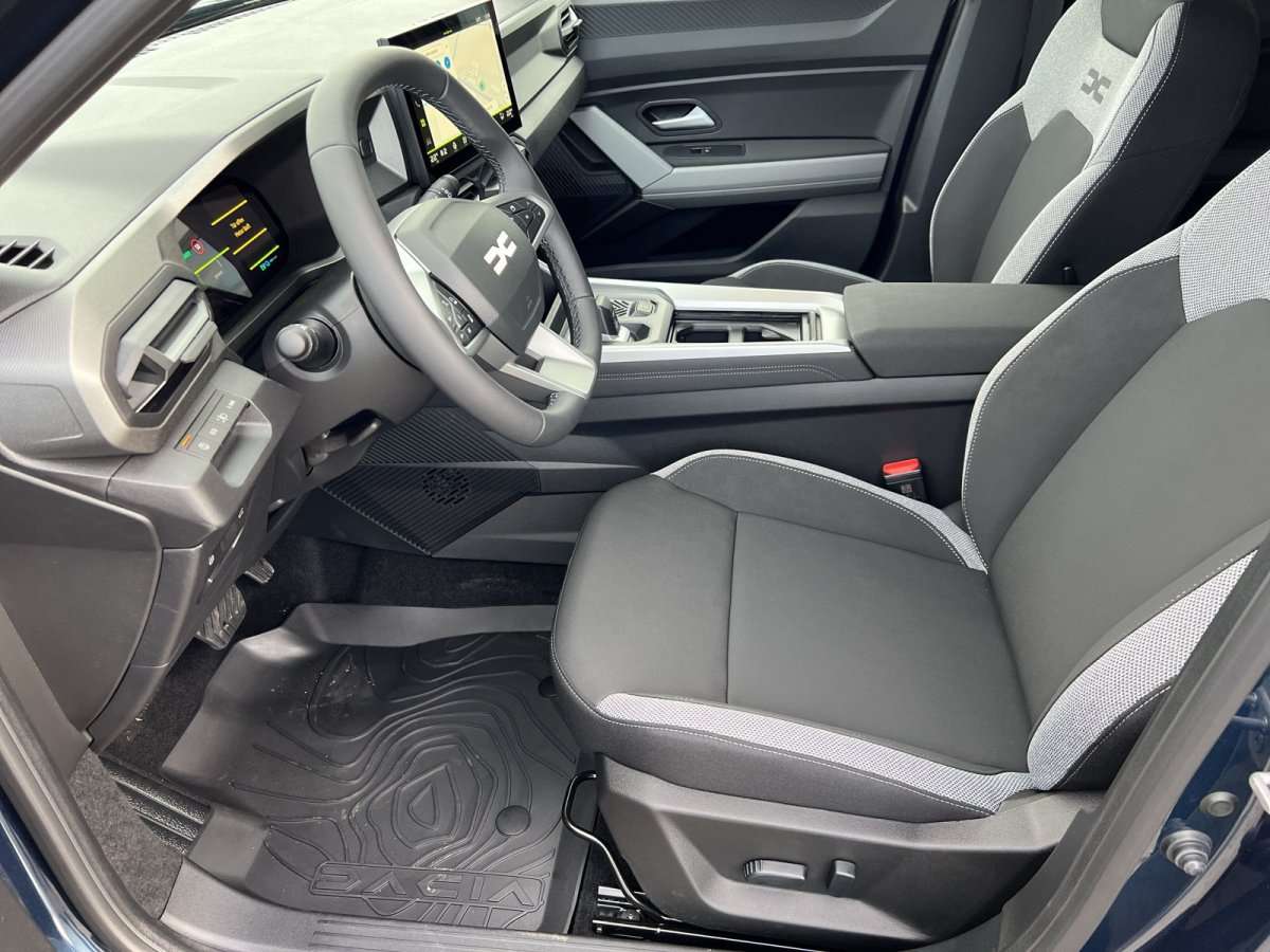 Fahrzeugbild eines Dacia Bigster