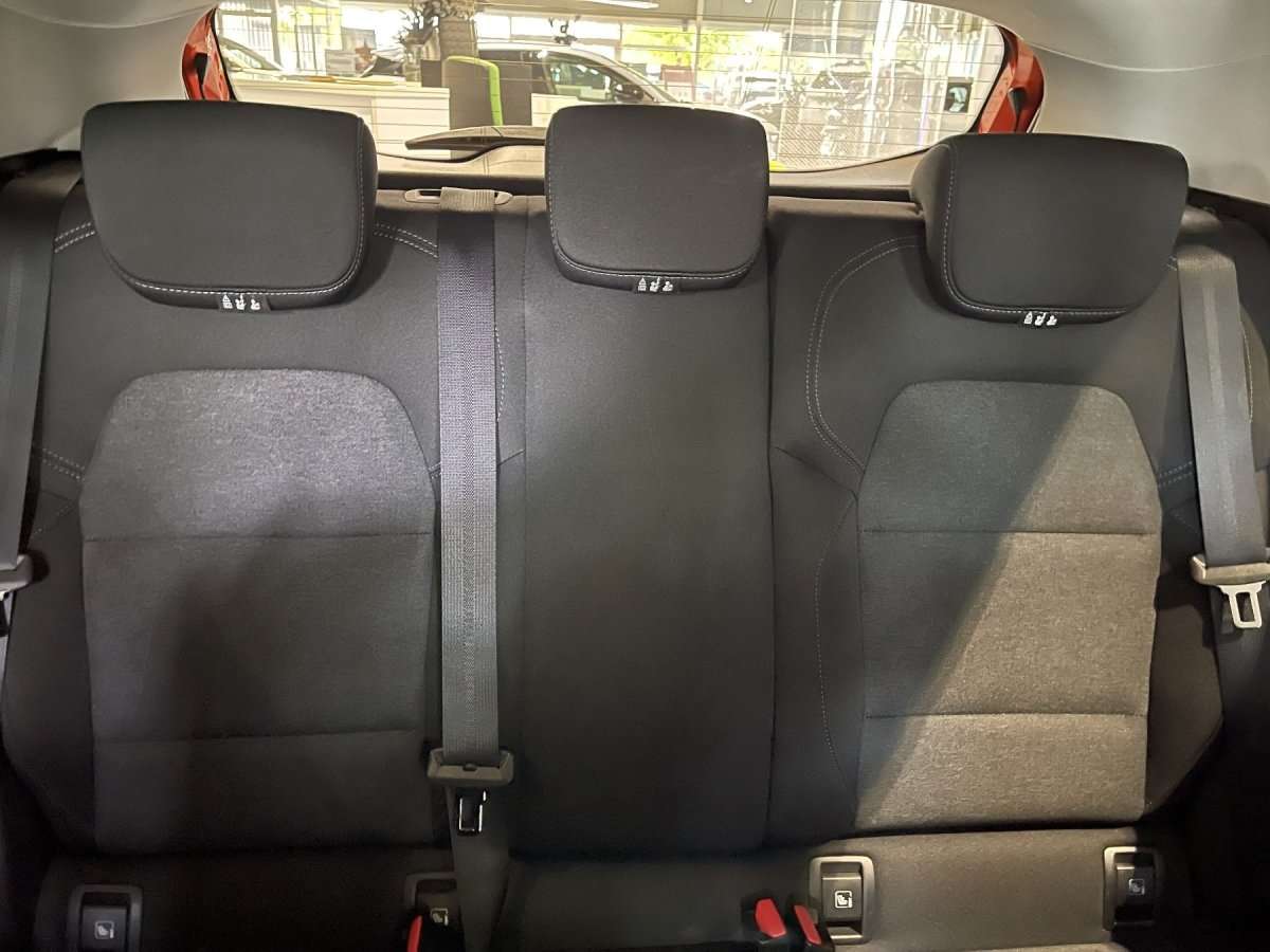 Fahrzeugbild eines Renault Clio