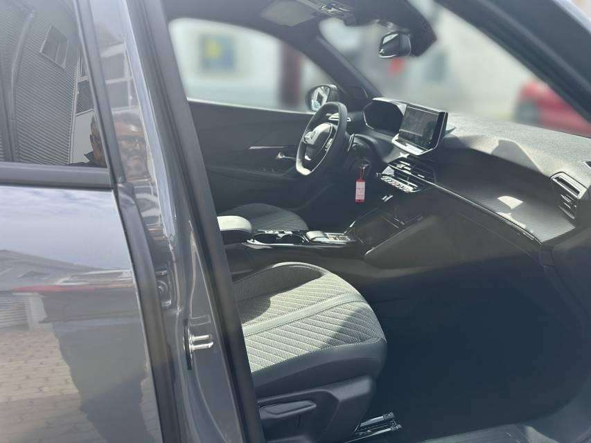 Fahrzeugbild eines Peugeot 2008