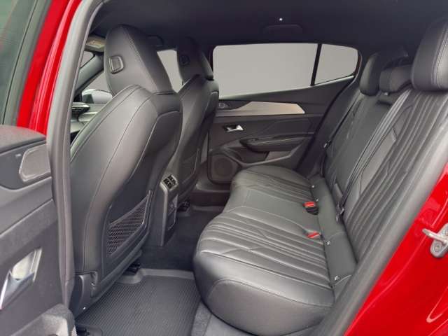 Fahrzeugbild eines Peugeot 408