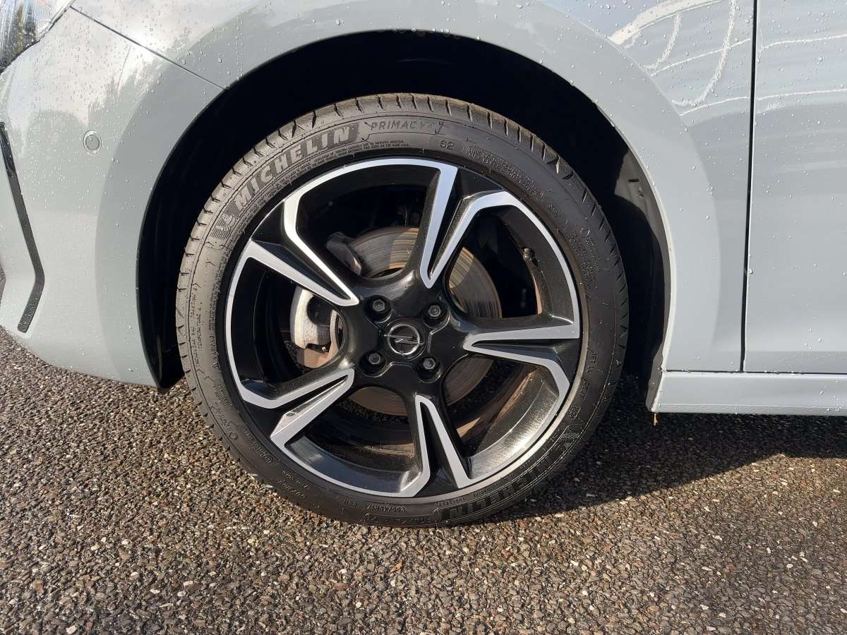 Fahrzeugbild eines Opel Corsa