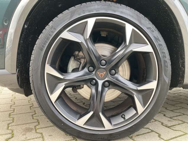 Fahrzeugbild eines CUPRA Formentor